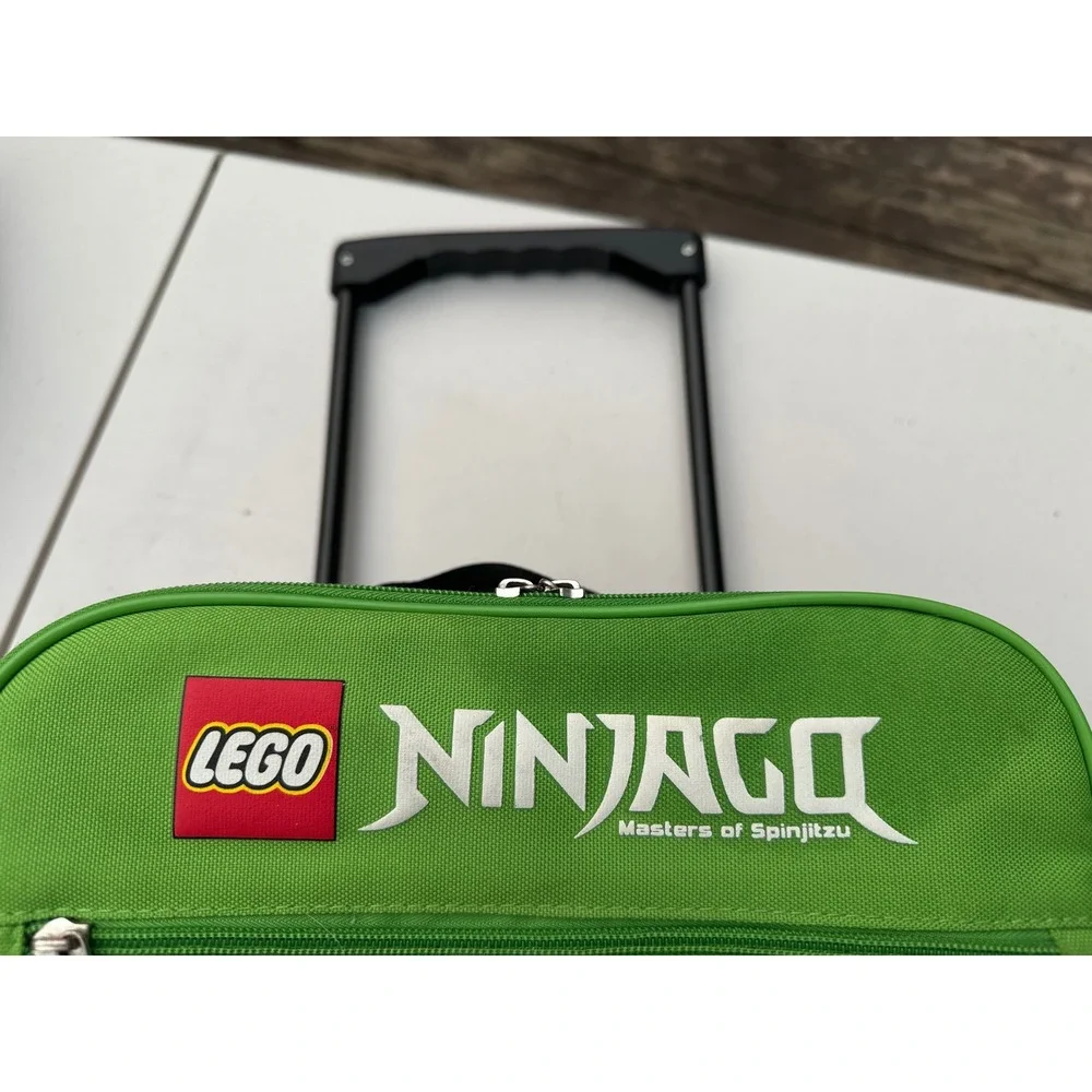 LEGO Ninjago Masters of Spinjitzu Kids Rolling Suitcase Green Black 2012 Luggage